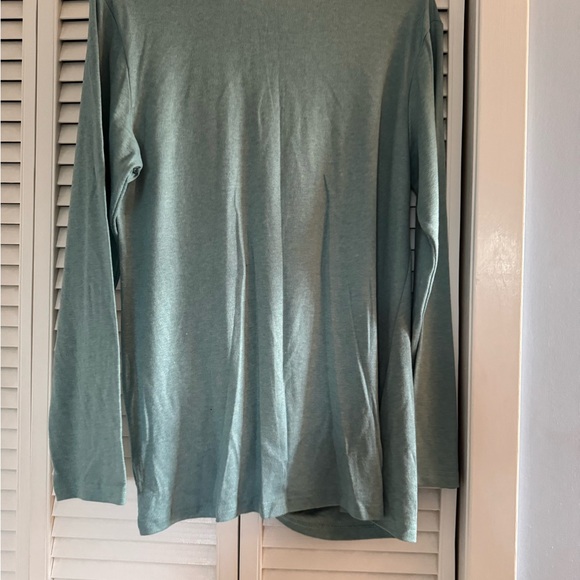 Amazon top, size L. - Picture 2 of 5